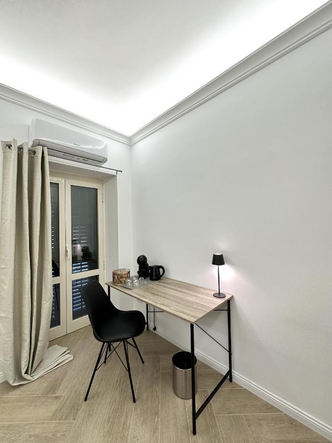 Vicki Vomero Rooms - Napoli Ngoại thất bức ảnh