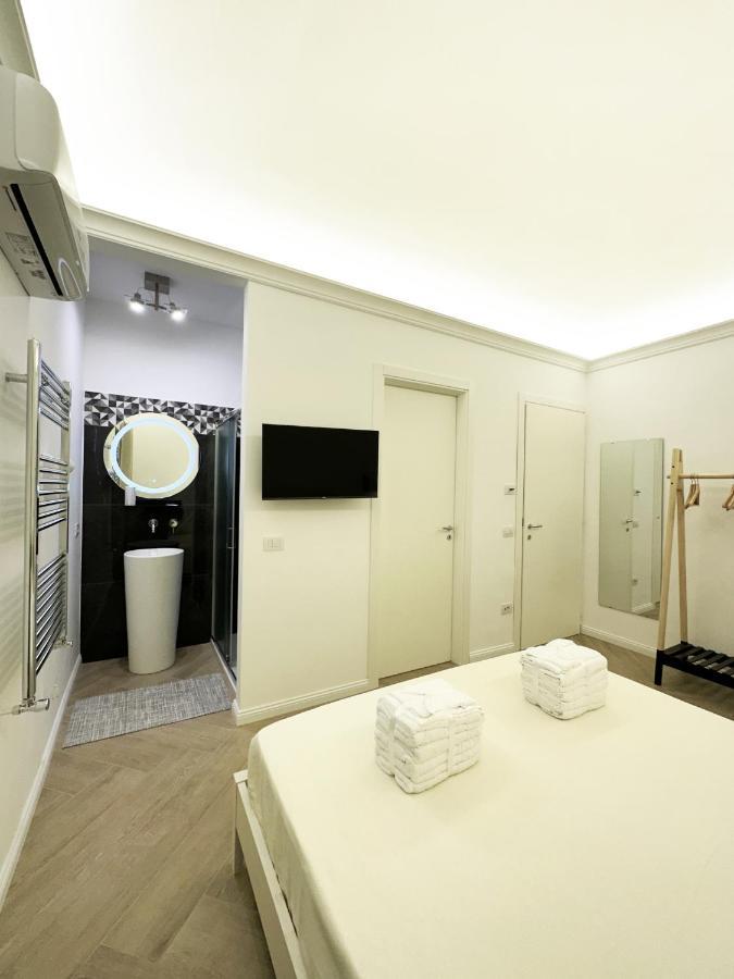 Vicki Vomero Rooms - Napoli Ngoại thất bức ảnh